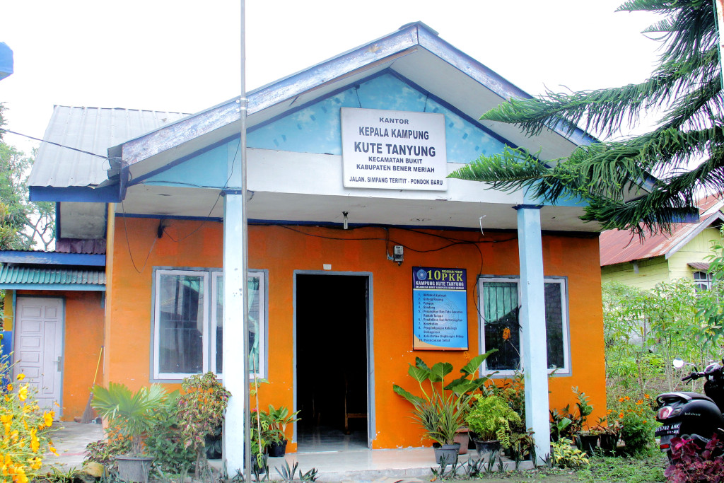 KANTOR REJE KAMPUNG KUTE TANYUNG 